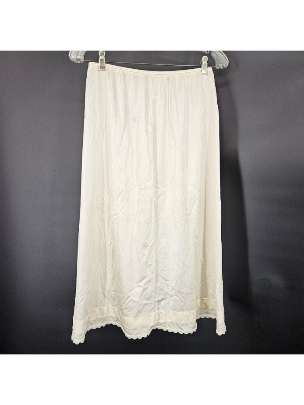 Vintage Warner's Perfect Measure Half Slip Womens Large White Nylon Lingerie 80s